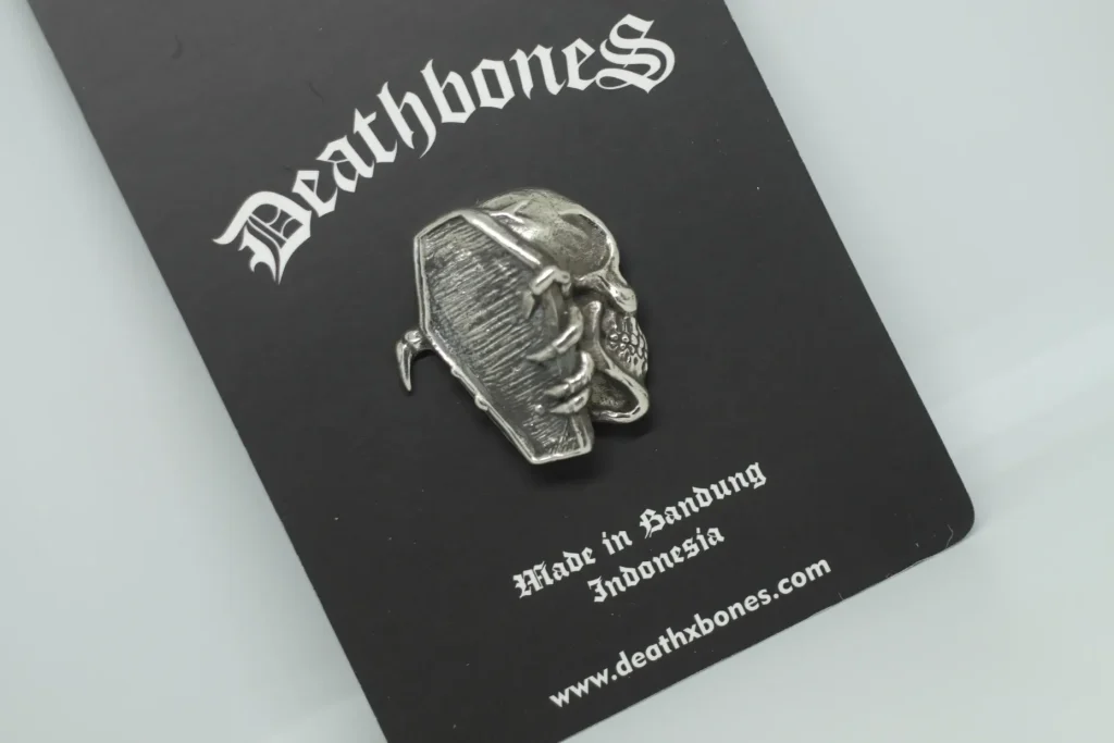 Deathbones X Riddick Pins