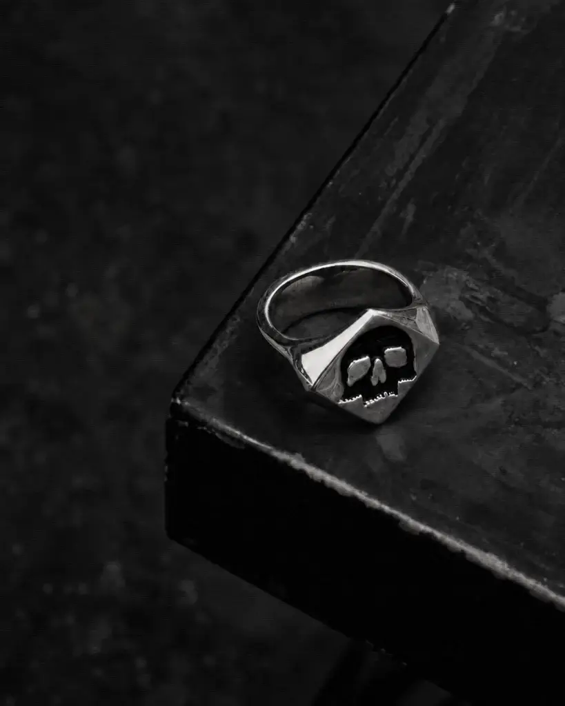 Sigil Ring Deathbones